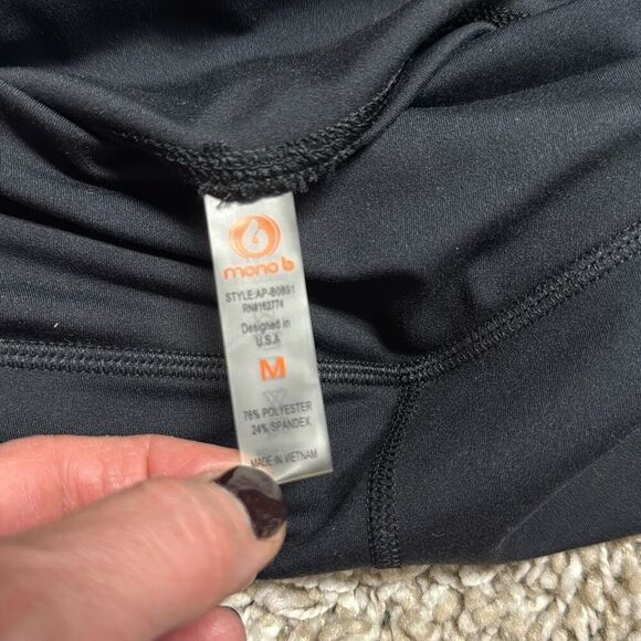 Mono B Women’s Black Flare Leggings Size Medium NEW - Picture 5 of 5